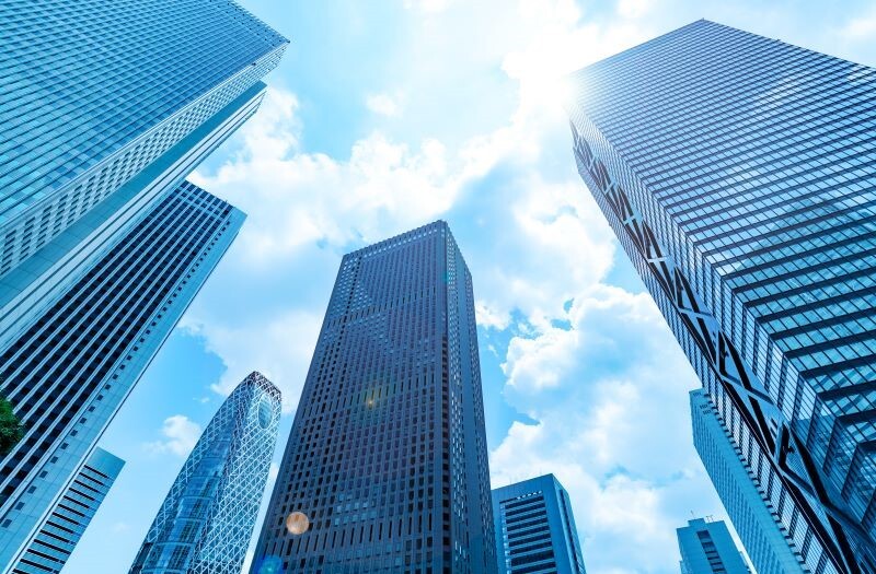 800 Services top page MA Tokyo buildings Vault Getty Images 624031578